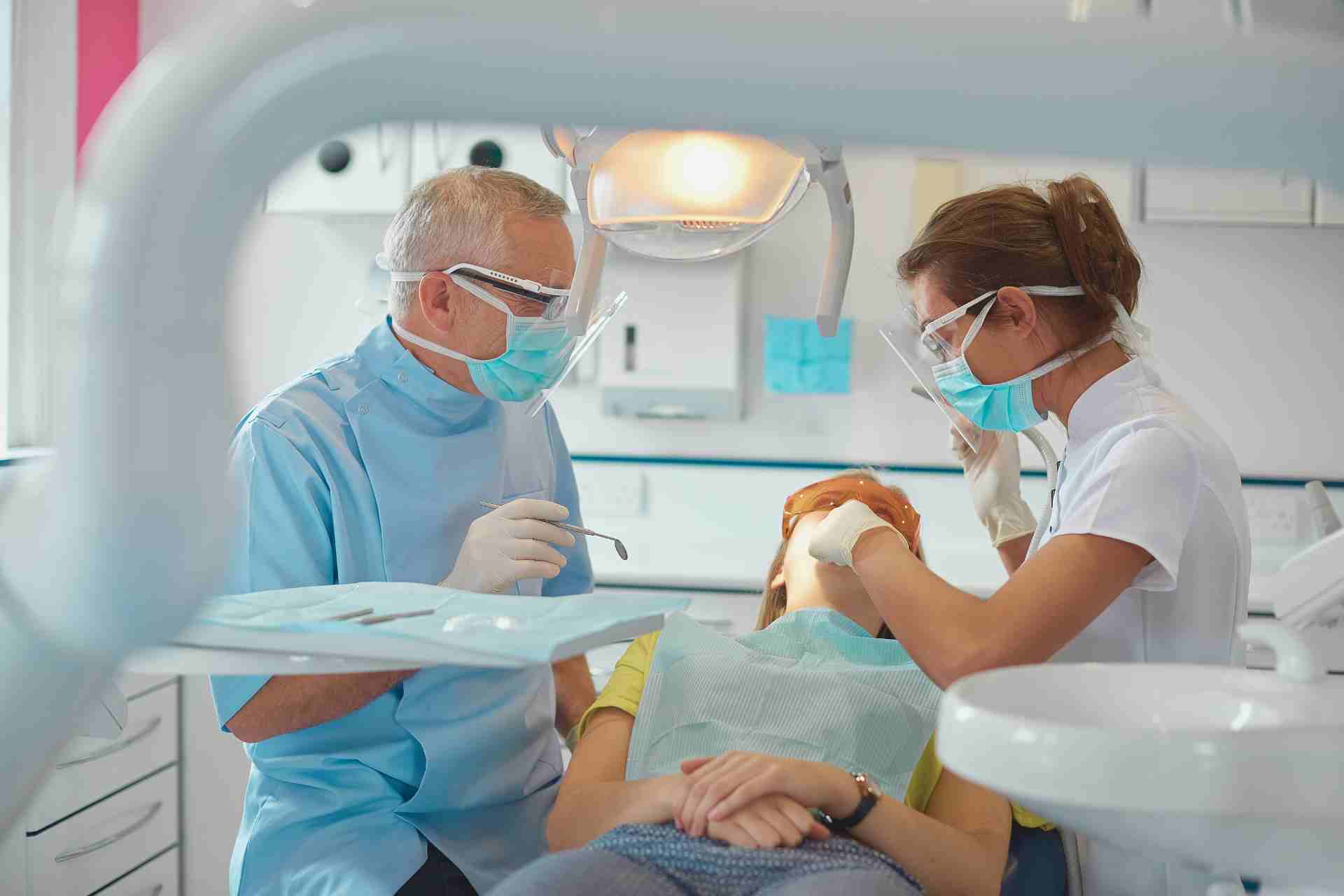 Dentist in Covelo, CA